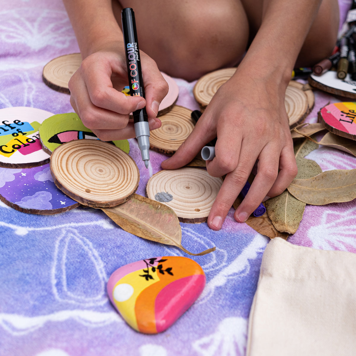 Natural Wood Slices - Set of 8